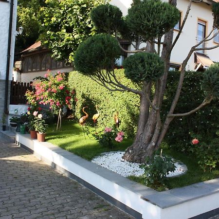 Ferienwohnung Im Gruenen Гьосвайнщайн Екстериор снимка